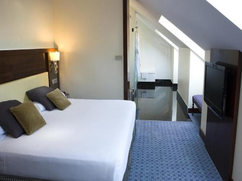 Eurostars Gran Via 5*